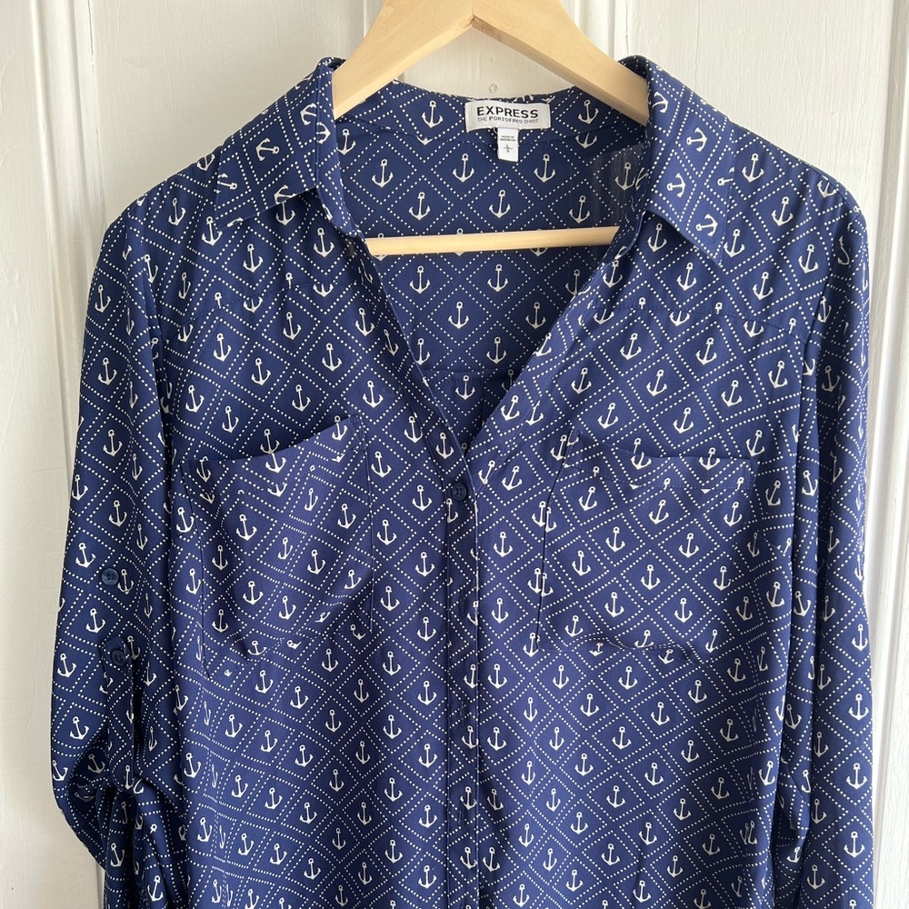 Express portifino anchor blouse. Size Large